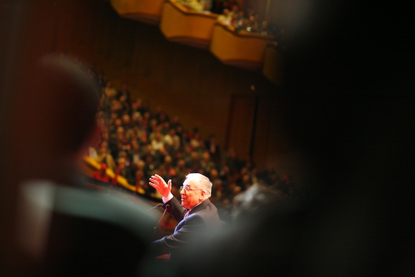 Andrei Spirache - Rosu