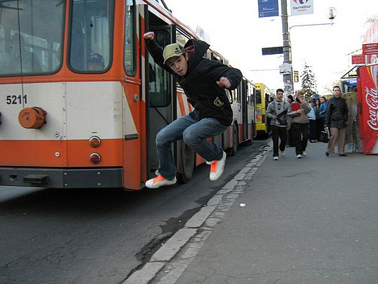 Andu Simion - Tu poti sa zbori?