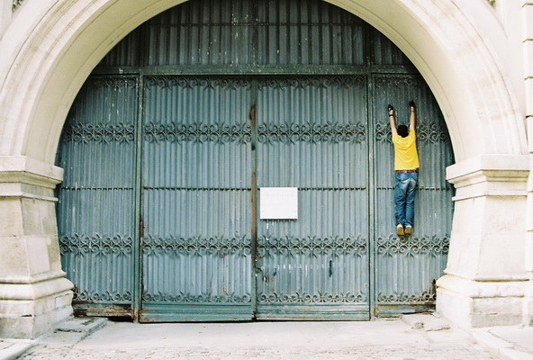 Dragoș Butca - Orașul haos