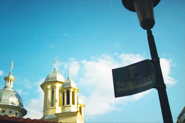 mihai e acolo! - ceva e acolo!