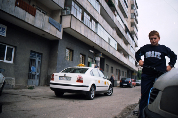 mihai e acolo! - ceva e acolo!