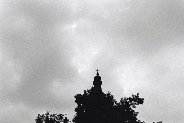 Mihai e acolo - In-tam-pla-tor