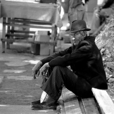 Monica Semergiu - ata este